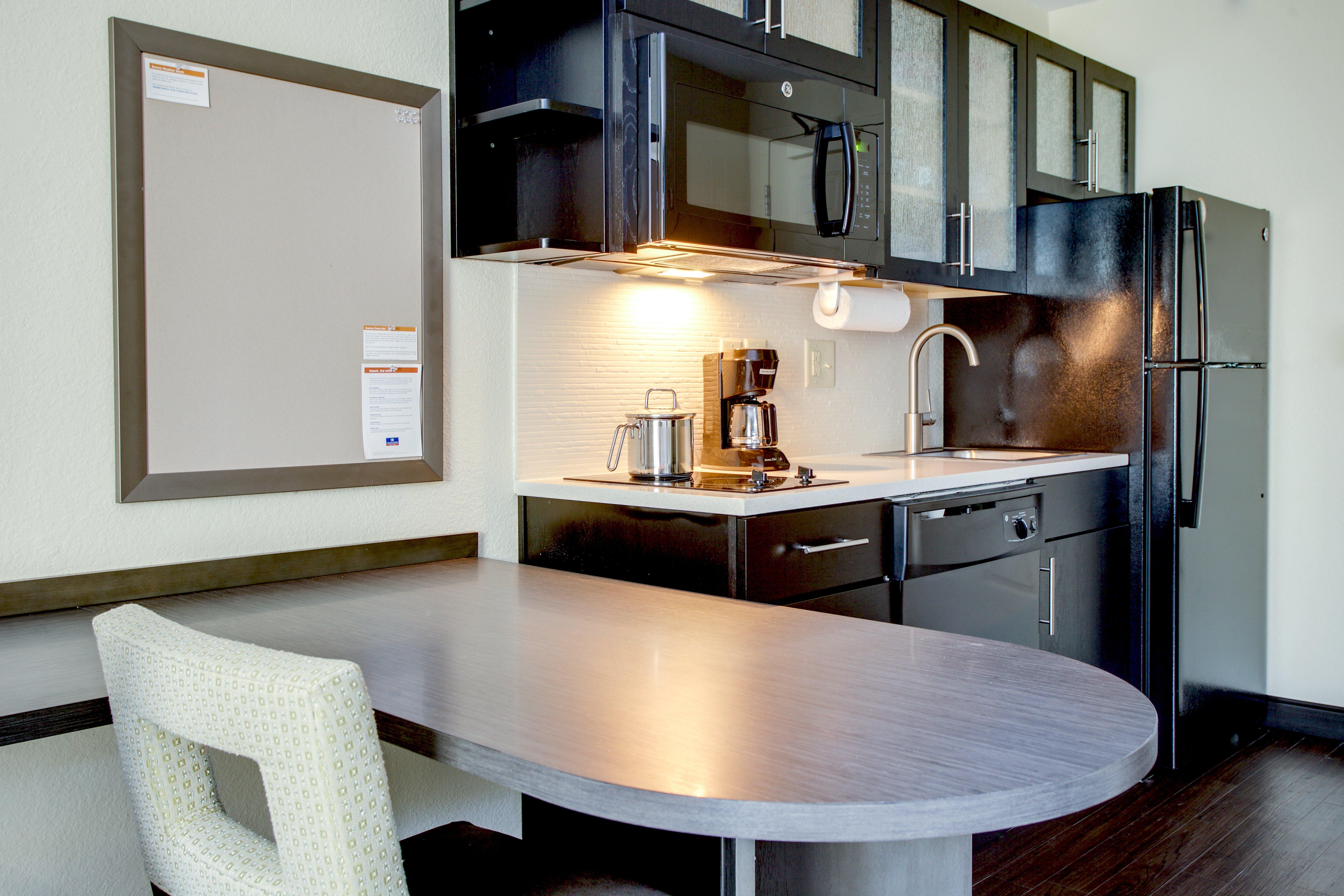 Hotel Candlewood Crabtree By Ihg Raleigh