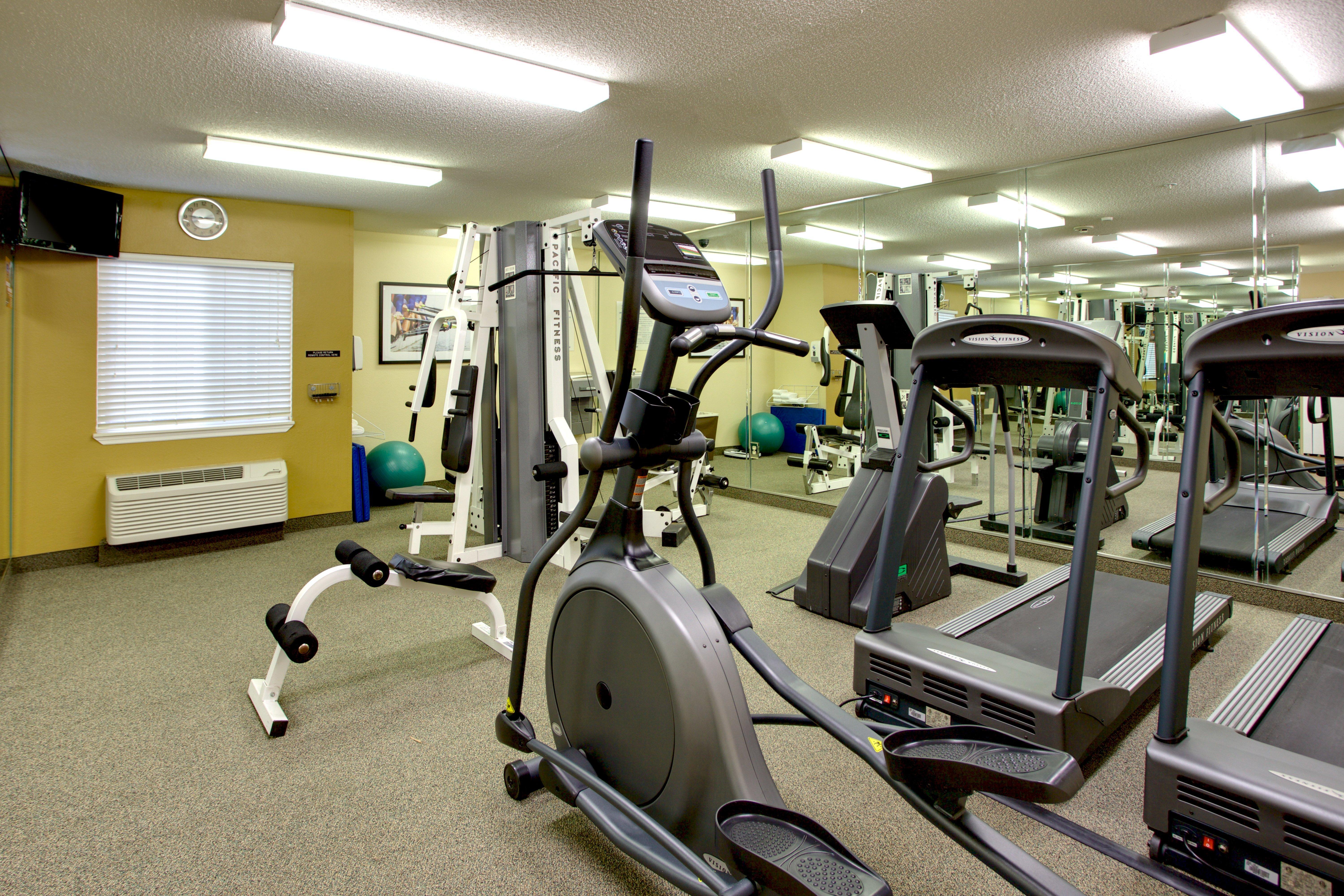 Hotel Candlewood Crabtree By Ihg Raleigh