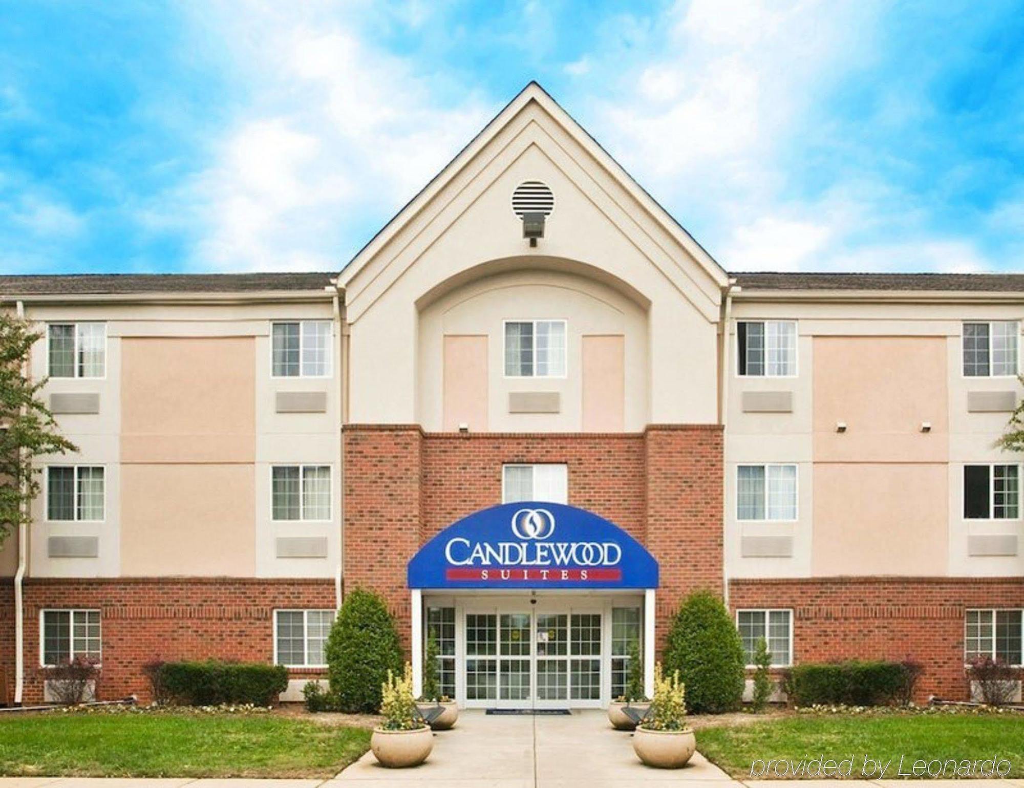 Candlewood Crabtree By Ihg Hotel 2*
