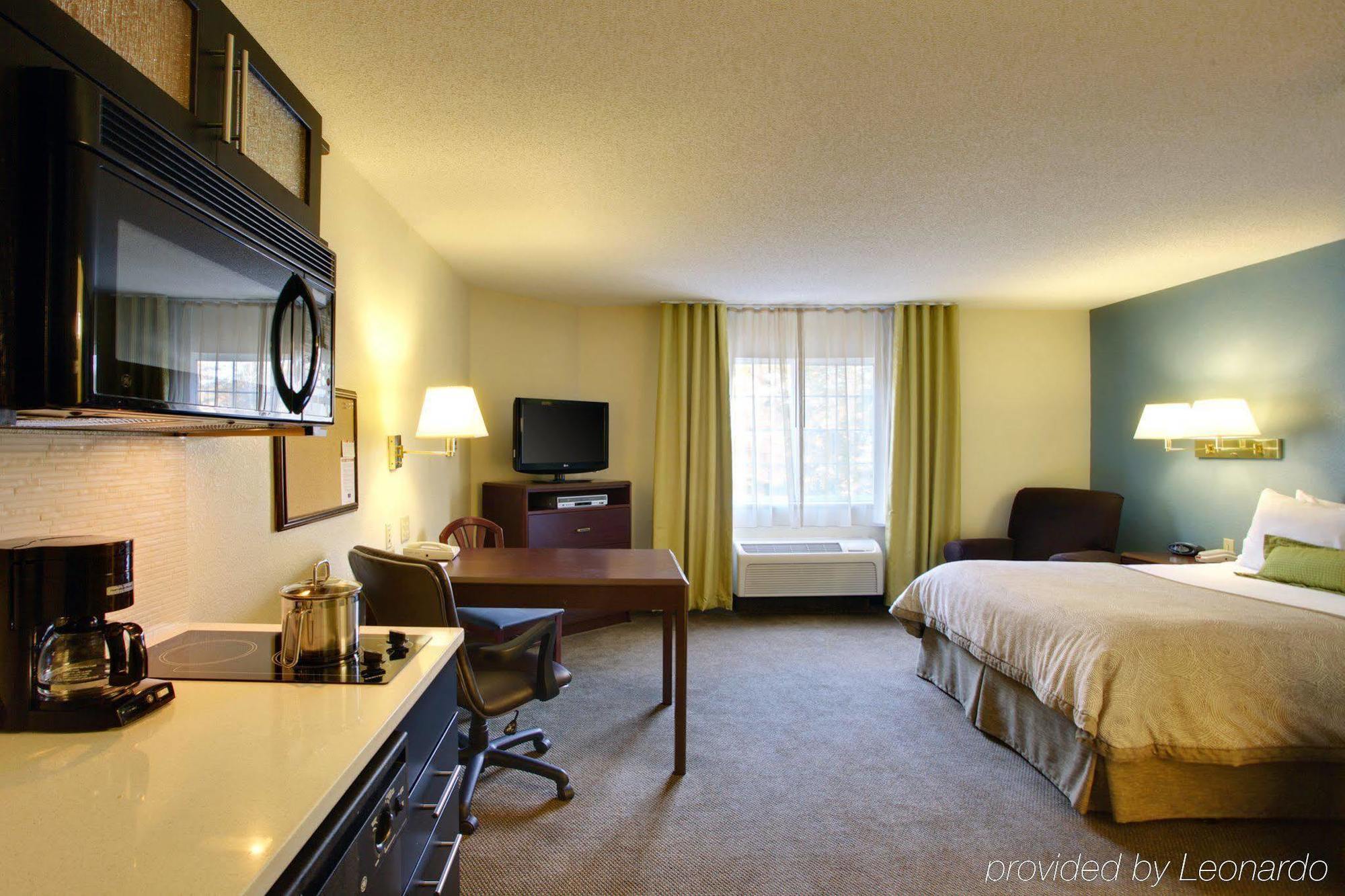 Hotel Candlewood Crabtree By Ihg