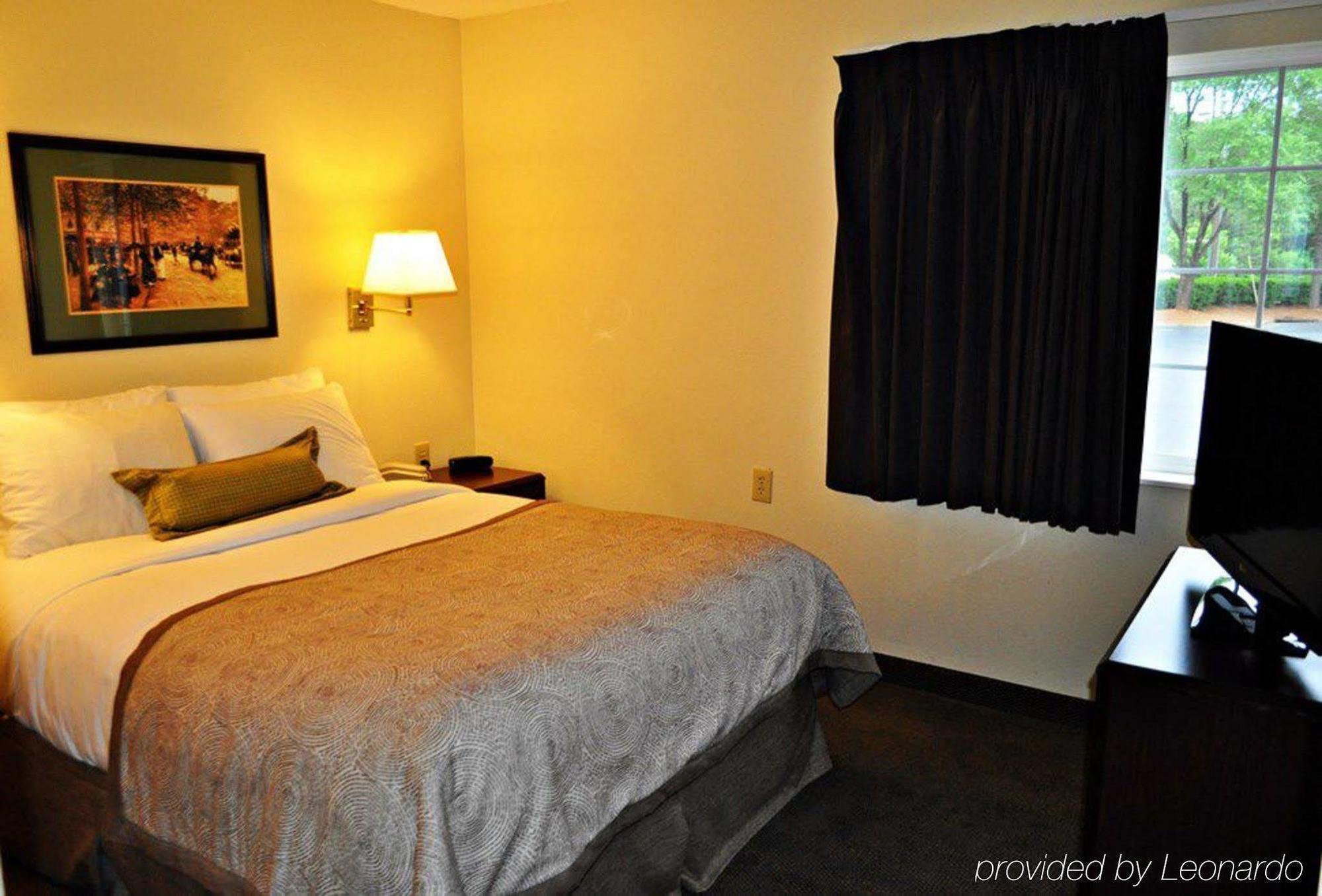 Hotel Candlewood Crabtree By Ihg Raleigh