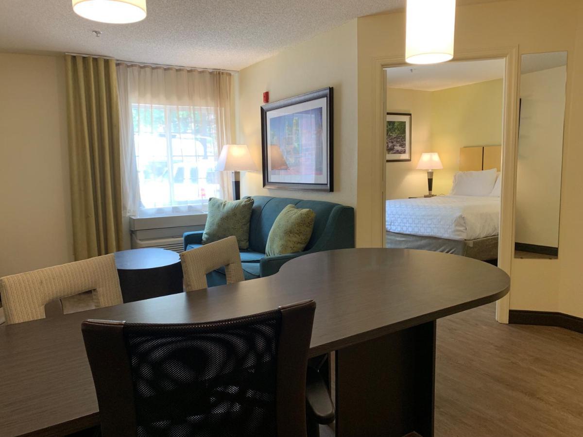 Candlewood Crabtree By Ihg 2*
